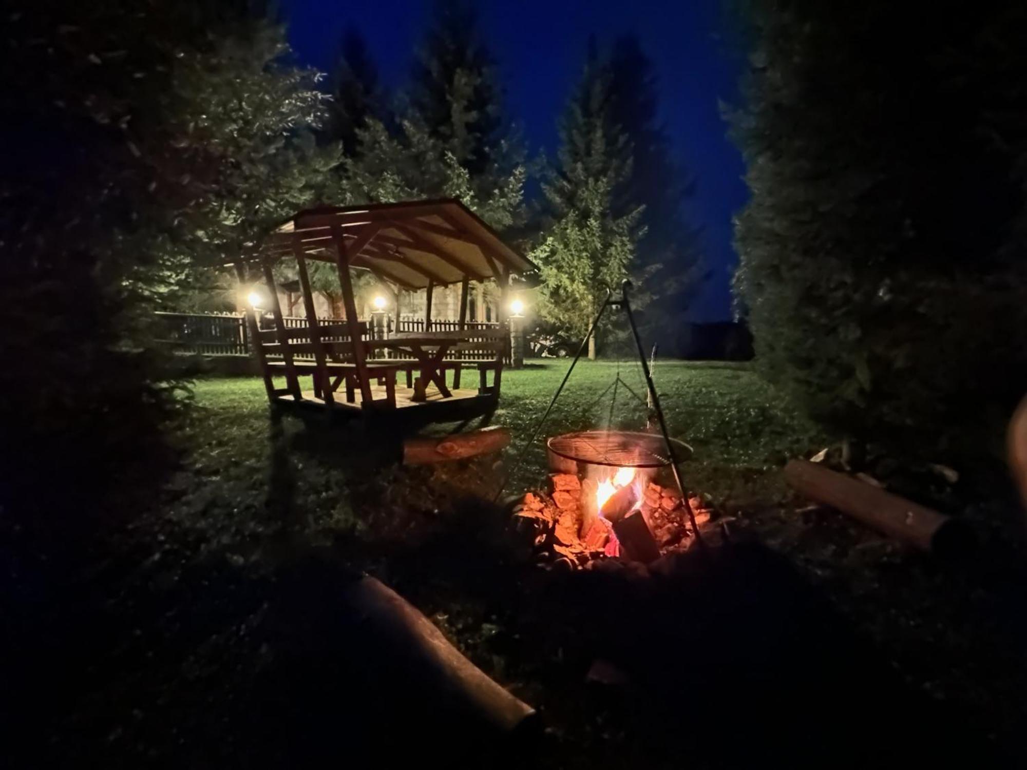 Urocza Chata Z Sauna W Bieszczadzkim Parku Krajobrazowym Буковец Экстерьер фото